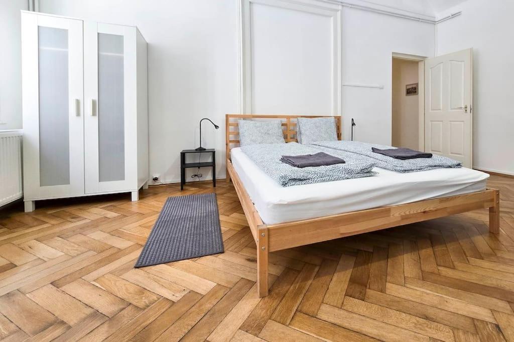 Seventh Sense Apartment Budapest Exterior foto